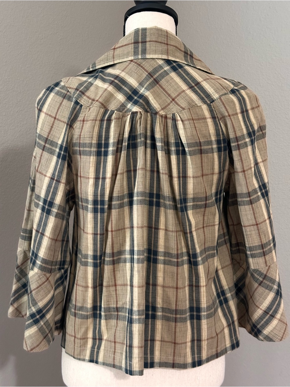 Plaid Cropped Trendy Women’s Sz M Cotton Blazer Large Front Buttons Beige Green - Picture 5 of 5